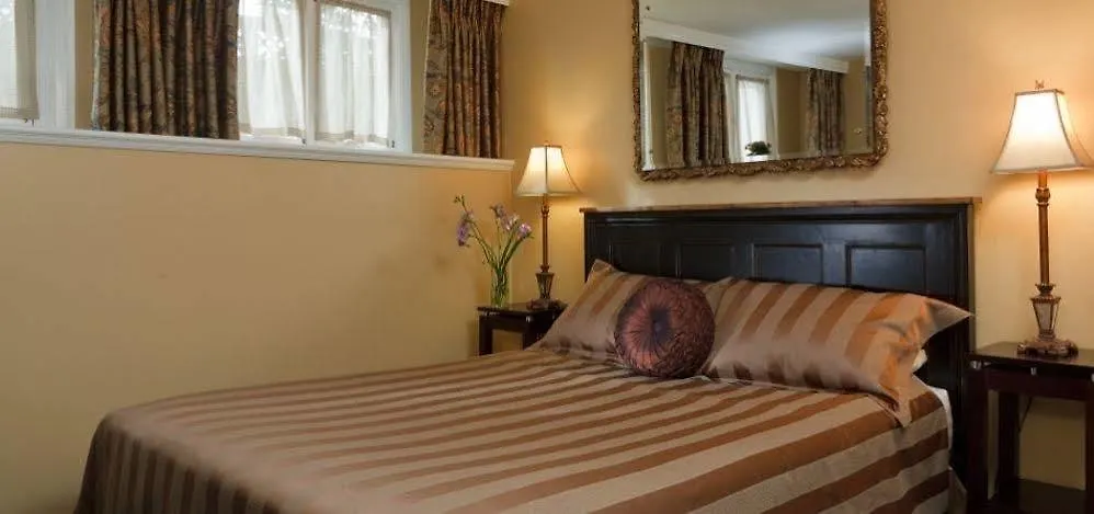 فكتوريا Abbeymoore Manor